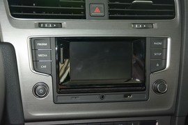 2016款大众高尔夫1.4TSI自动豪华型