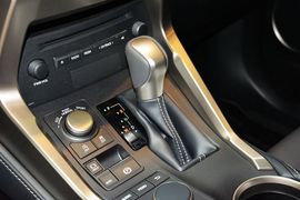 2016款雷克萨斯NX200