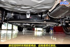 2010款丰田新花冠