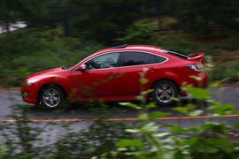 马自达睿翼轿跑2.5L至尊版