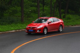 马自达睿翼轿跑2.5L至尊版