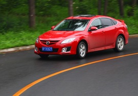 马自达睿翼轿跑2.5L至尊版