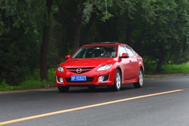 马自达睿翼轿跑2.5L至尊版