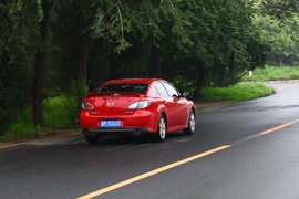 马自达睿翼轿跑2.5L至尊版