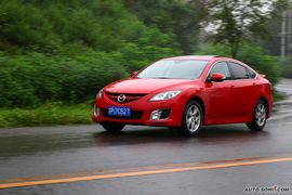 马自达睿翼轿跑2.5L至尊版