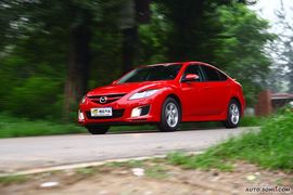 马自达睿翼轿跑2.5L至尊版