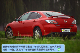 2010款马自达睿翼轿跑2.0L豪华版试驾实拍