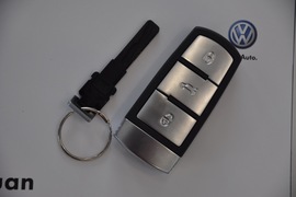 2010款大众旅行轿车