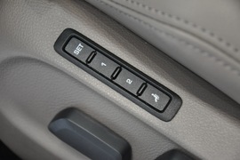 2010款大众旅行轿车