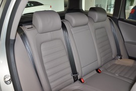 2010款大众旅行轿车