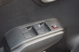 2010款本田Fit飞度1.5L自动炫酷运动版实拍