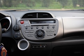 2010款本田Fit飞度1.5L自动炫酷运动版实拍