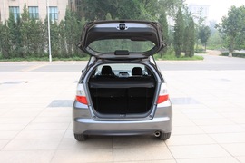 2010款本田Fit飞度1.5L自动炫酷运动版实拍