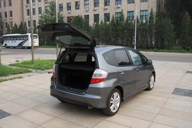 2010款本田Fit飞度1.5L自动炫酷运动版实拍