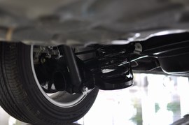 2.0L比亚迪M6豪华型到店实拍