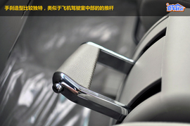 2.0L比亚迪M6豪华型到店实拍