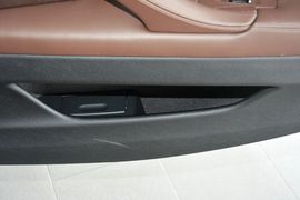 2014款宝马525Li豪华设计套装