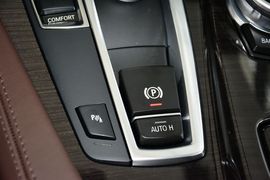 2014款宝马525Li豪华设计套装