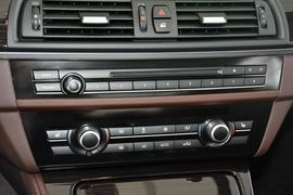 2014款宝马525Li豪华设计套装