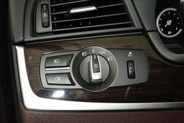 2014款宝马525Li豪华设计套装