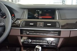 2014款宝马525Li豪华设计套装