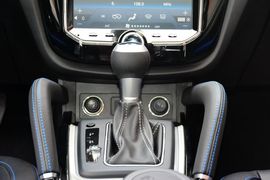 2016款众泰SR7