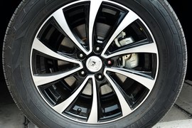 2016款众泰SR7