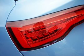 2016款众泰SR7