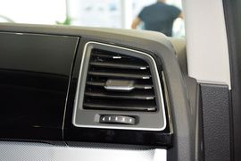 2016款大众迈特威2.0TSI四驱尊享版