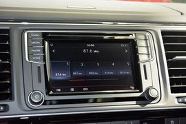 2016款大众迈特威2.0TSI四驱尊享版