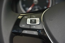 2016款大众迈特威2.0TSI四驱尊享版