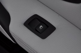 2008款宝马M5到店实拍