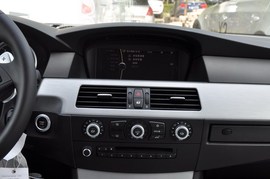 2008款宝马M5到店实拍