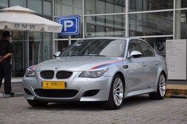 2008款宝马M5到店实拍