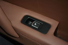 2015款江淮第二代瑞风S5