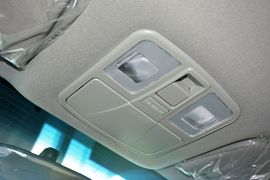 2015款江淮第二代瑞风S5