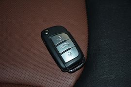 2015款江淮第二代瑞风S5