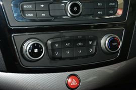 2015款江淮第二代瑞风S5