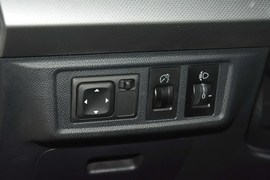 2015款江淮第二代瑞风S5