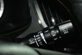 2015款江淮第二代瑞风S5