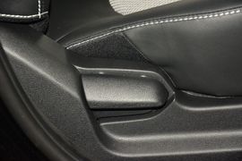 2014款现代瑞奕1.4L自动GLX
