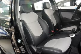 2014款现代瑞奕1.4L自动GLX