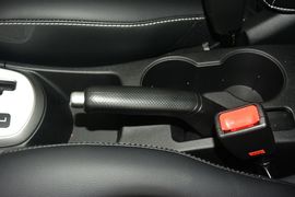 2014款现代瑞奕1.4L自动GLX