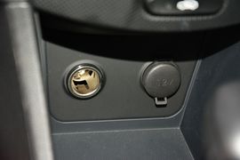 2014款现代瑞奕1.4L自动GLX