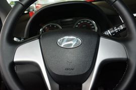 2014款现代瑞奕1.4L自动GLX