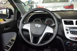 2014款现代瑞奕1.4L自动GLX