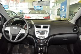 2014款现代瑞奕1.4L自动GLX