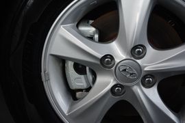 2014款现代瑞奕1.4L自动GLX
