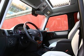 2009款奔驰G500试驾实拍