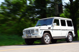2009款奔驰G500试驾实拍